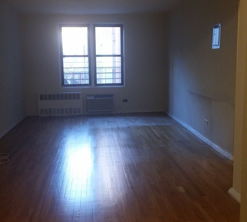 2nd image of 445 E 77th St APT 5L