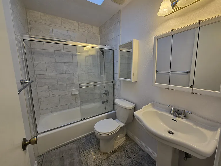 7542 Rosedale Ct — Photo 43