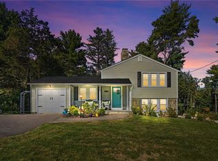 181 Highland Ave, Warwick, RI 02886