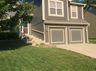 7360 N Congress Ave, Kansas City, MO 64152