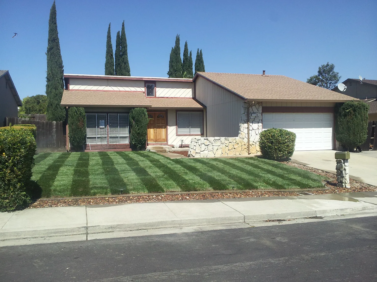 2340 Candlestick Dr photo 1
