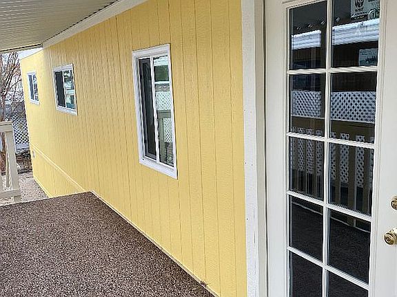 5th image of 1255 Amethyst St #9