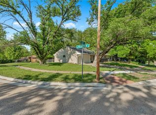 4212 SW 28th Ter, Topeka, KS 66614