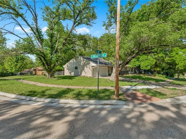 4212 SW 28th Ter, Topeka, KS 66614