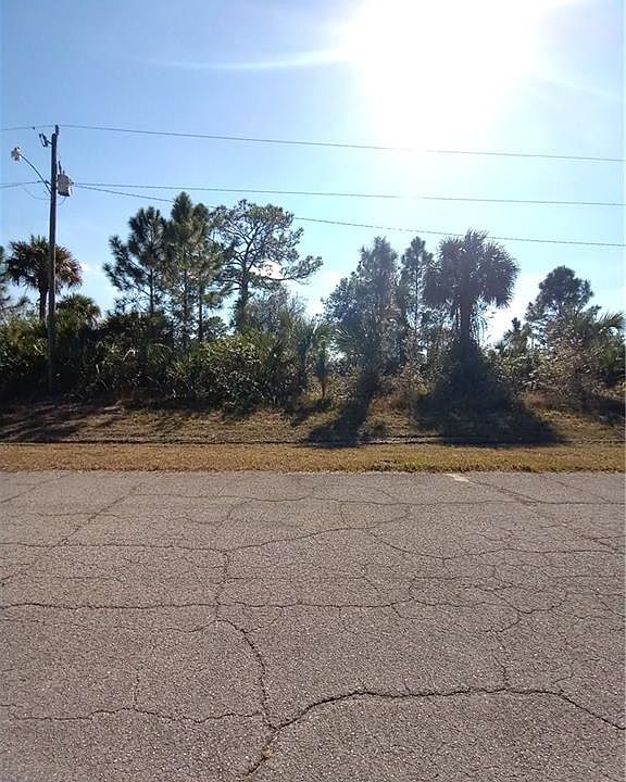 2nd image of 5007 W Hummingbird Dr