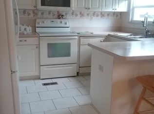 5032 Shirley Cir, Zephyrhills, FL 33542