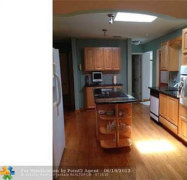 3rd image of 3721 NE 13th Ave