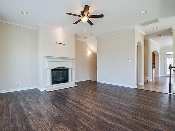 4th image of 8002 Stoneyway Dr