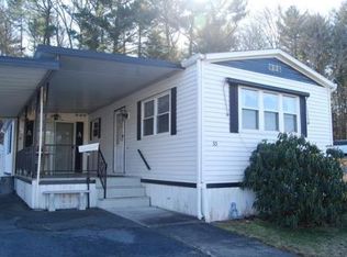 33 Clems Way, Acushnet, MA 02743