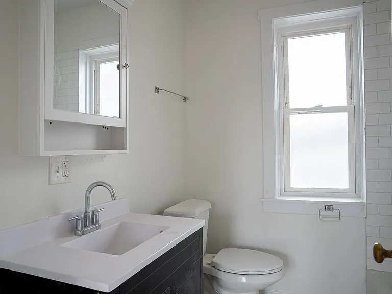 3836 W Lawrence Ave #304 — Photo 11