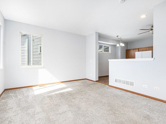 4th image of 3018 Nantucket Dr