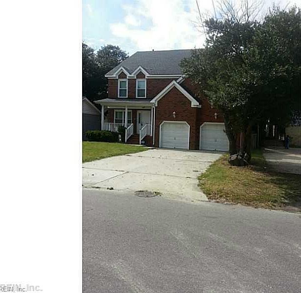 1st image of 9621 14th Bay St