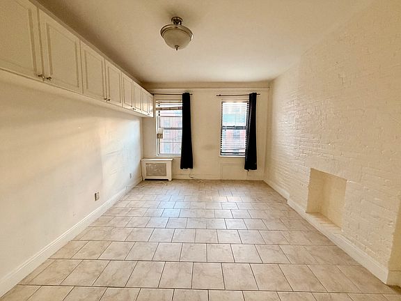 2nd image of 455 W 50th St APT 11