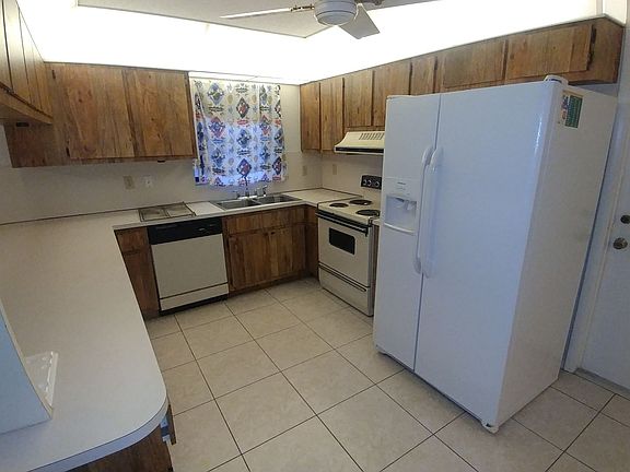 2nd image of 4671 NW 93rd Ave
