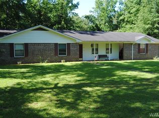 71 Davis Dr, Fayette, AL 35555