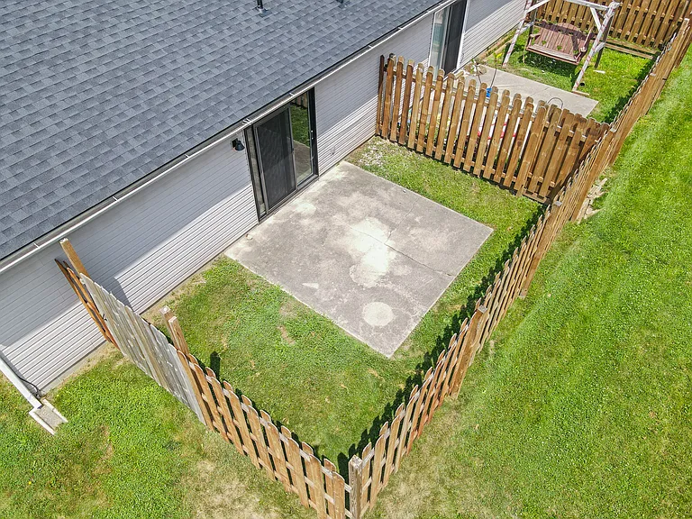165 Westhaven Dr — Photo 75