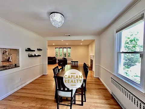 88 Curtis Dr — Photo 5