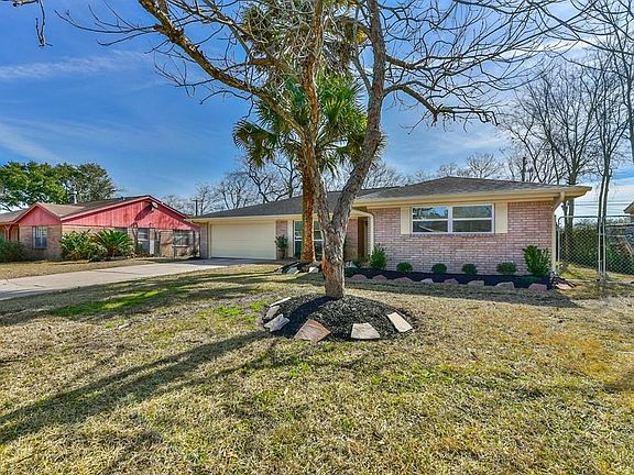 2nd image of 11319 Gaymoor Dr