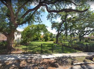 1630 NW 9th St, Miami, FL 33125