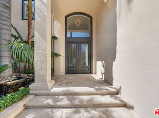 4730 Azucena Rd, Woodland Hills, CA 91364