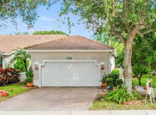 8051-6 S Aragon Blvd, Fort Lauderdale, FL 33322