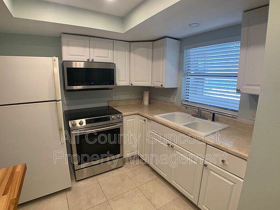 4th image of 7050 Sunset Dr S APT 1602