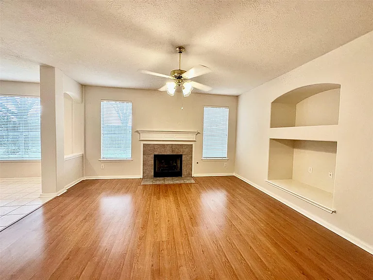 12938 Deer Sage Ct — Photo 9