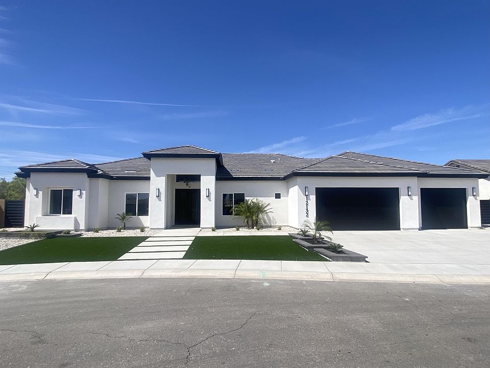1st image of 12132 E 35th Pl