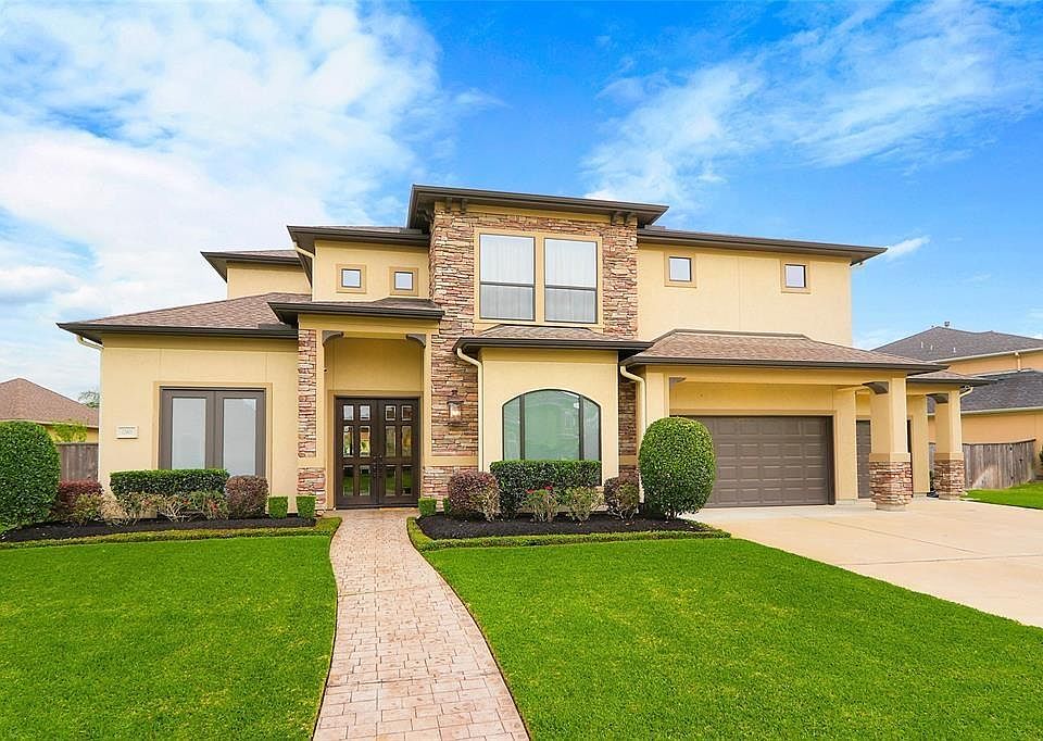 1st image of 12403 Baymeadow Dr