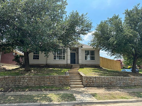 4th image of 4501 Ridgepointe Dr