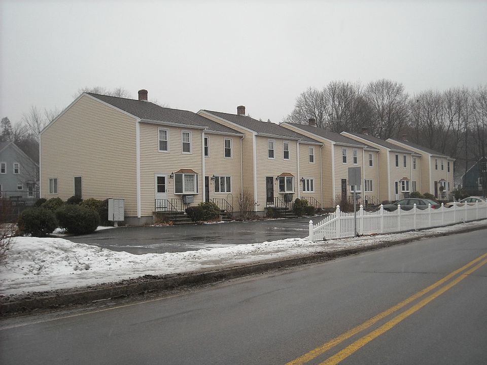 80 East Ave, Harrisville, RI 02830 Zillow