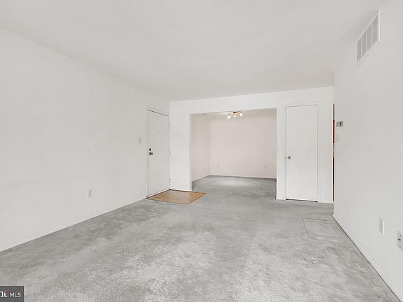 4th image of 7804 Guildberry Ct APT 204