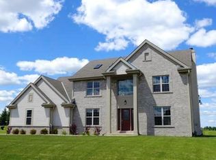 9557 Woods Cir, Brown Deer, WI 53223