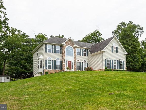 Stone & Siding front exterior
