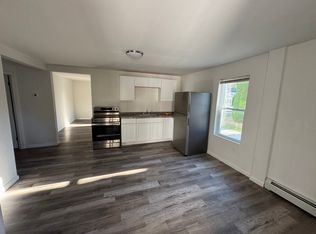 23 Taylor St, Biddeford, ME 04005