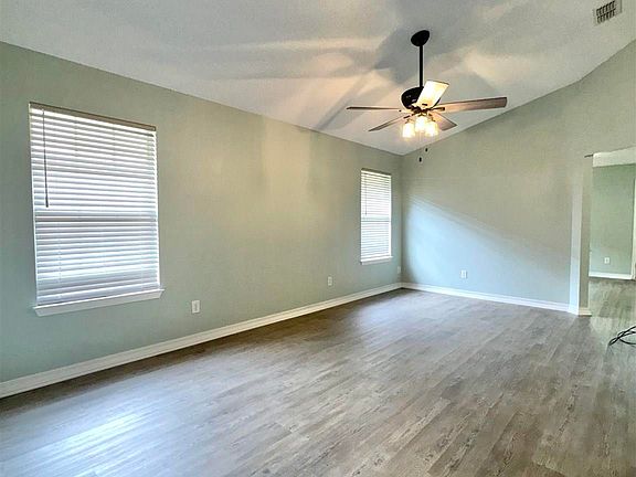 5th image of 2521 Portobella Pl