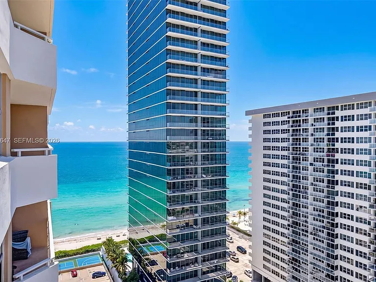 1980 S Ocean Dr #19L — Photo 18