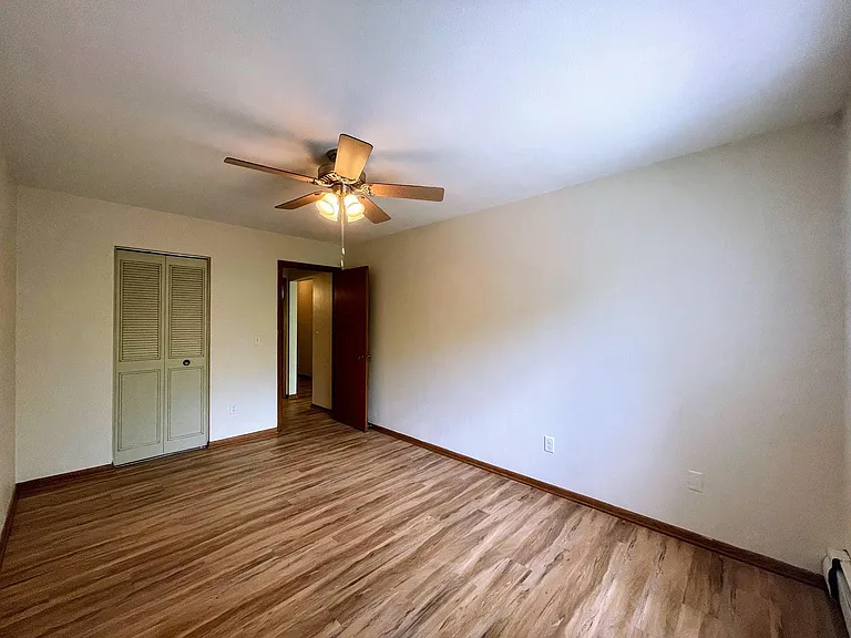 400 6th Ave SE #25 — Photo 8