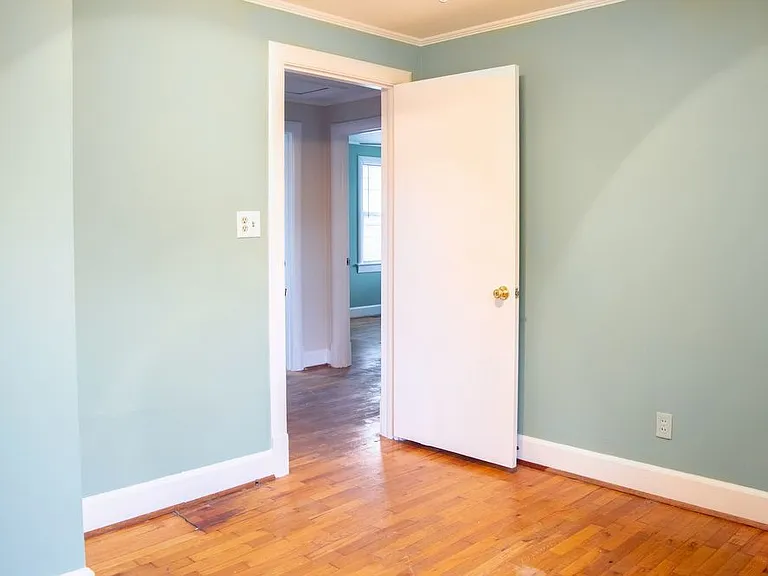 601 Parkway Blvd — Photo 12