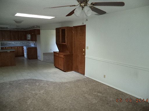2nd image of 1920 Parkwood Ave