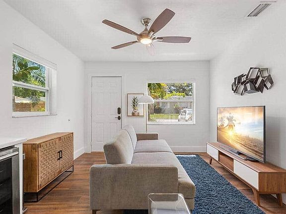 5101 2nd Ave N #B, Saint Petersburg, FL 33710 | Zillow