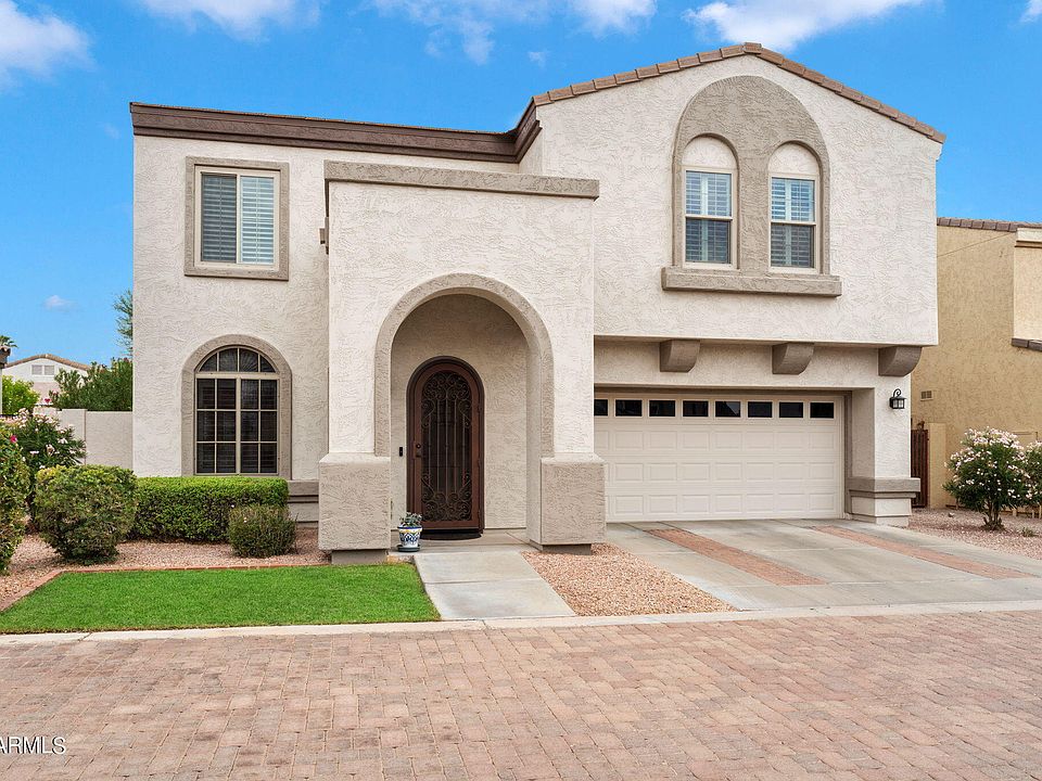 1st image of 16815 N 49TH Way