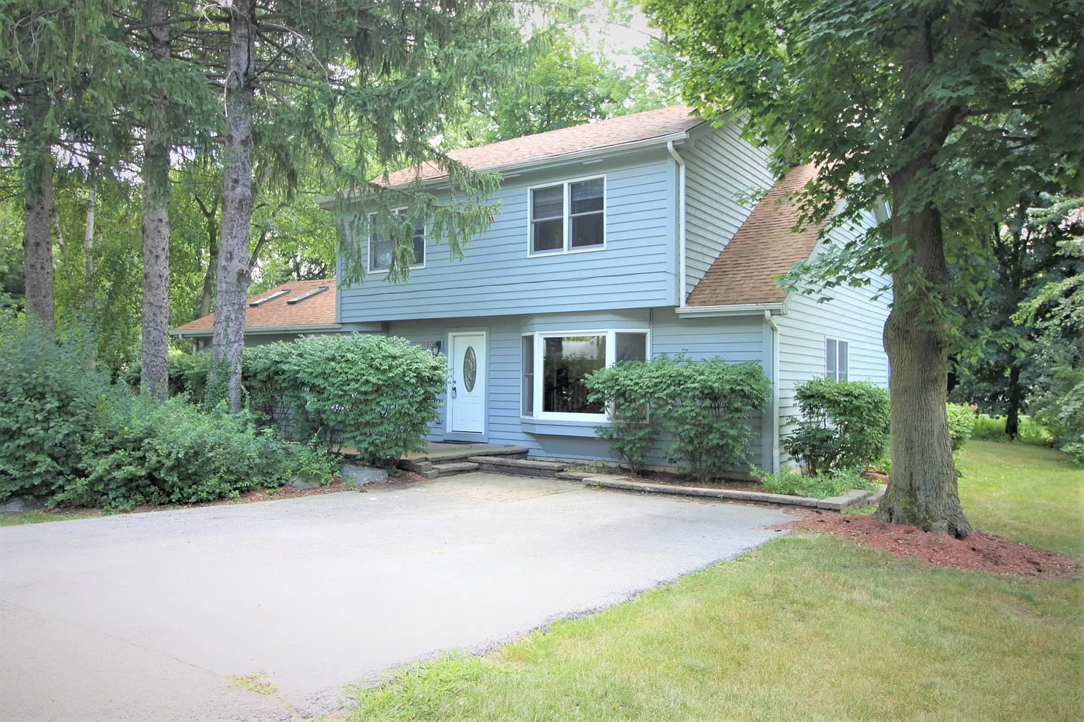 1010 E Thomas Rd photo 1