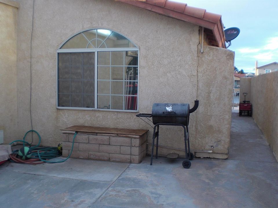 2nd image of 11496 Nautical Ln #26