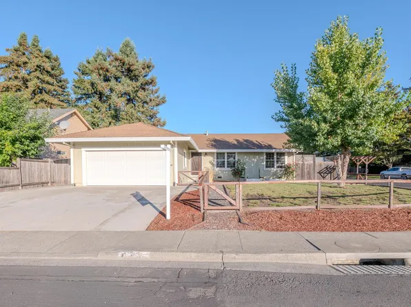 978 Eleanor Avenue, Rohnert Park, CA 94928