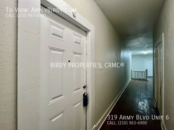319 Army Blvd APT 6, San Antonio, TX 78215