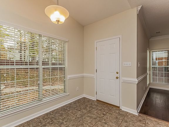 5th image of 13709 Chambray Ln