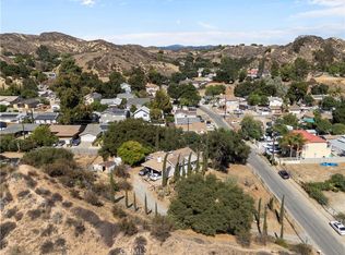 29027 Val Verde Rd, Val Verde, CA 91384