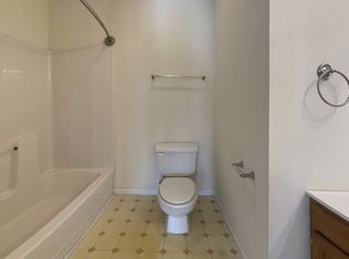 246 Tacketts Branch Rd UNIT 8, Hurricane, WV 25526