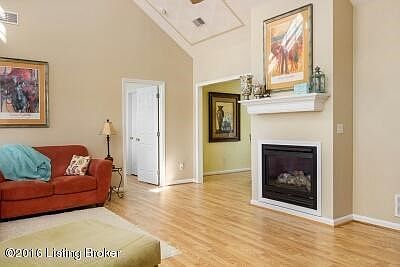 007125 Andrea Ct-SMALL